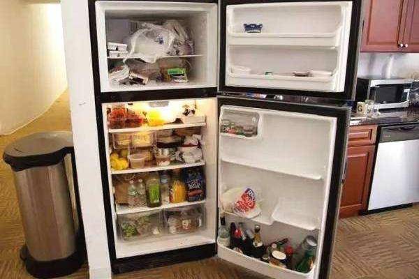 冰箱冷藏室結(jié)冰原因說明