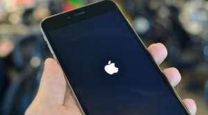 iphone手機(jī)自動(dòng)關(guān)機(jī)，如何拯救？