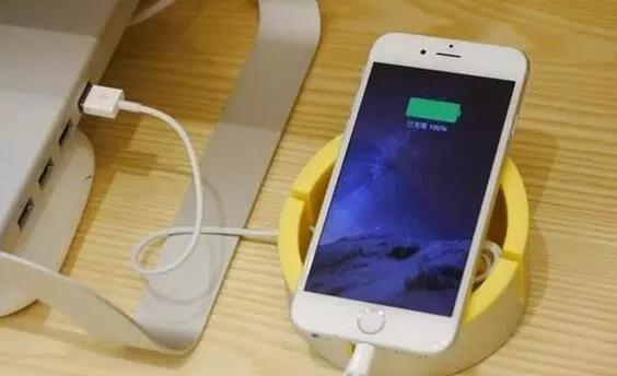 為何你的手機(jī)電池總是不夠用？