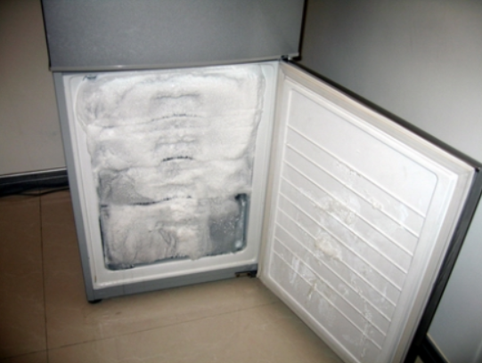 從“燒主板”到“滿血復活”：揭秘專業維修師絕不外傳的3個排查步驟